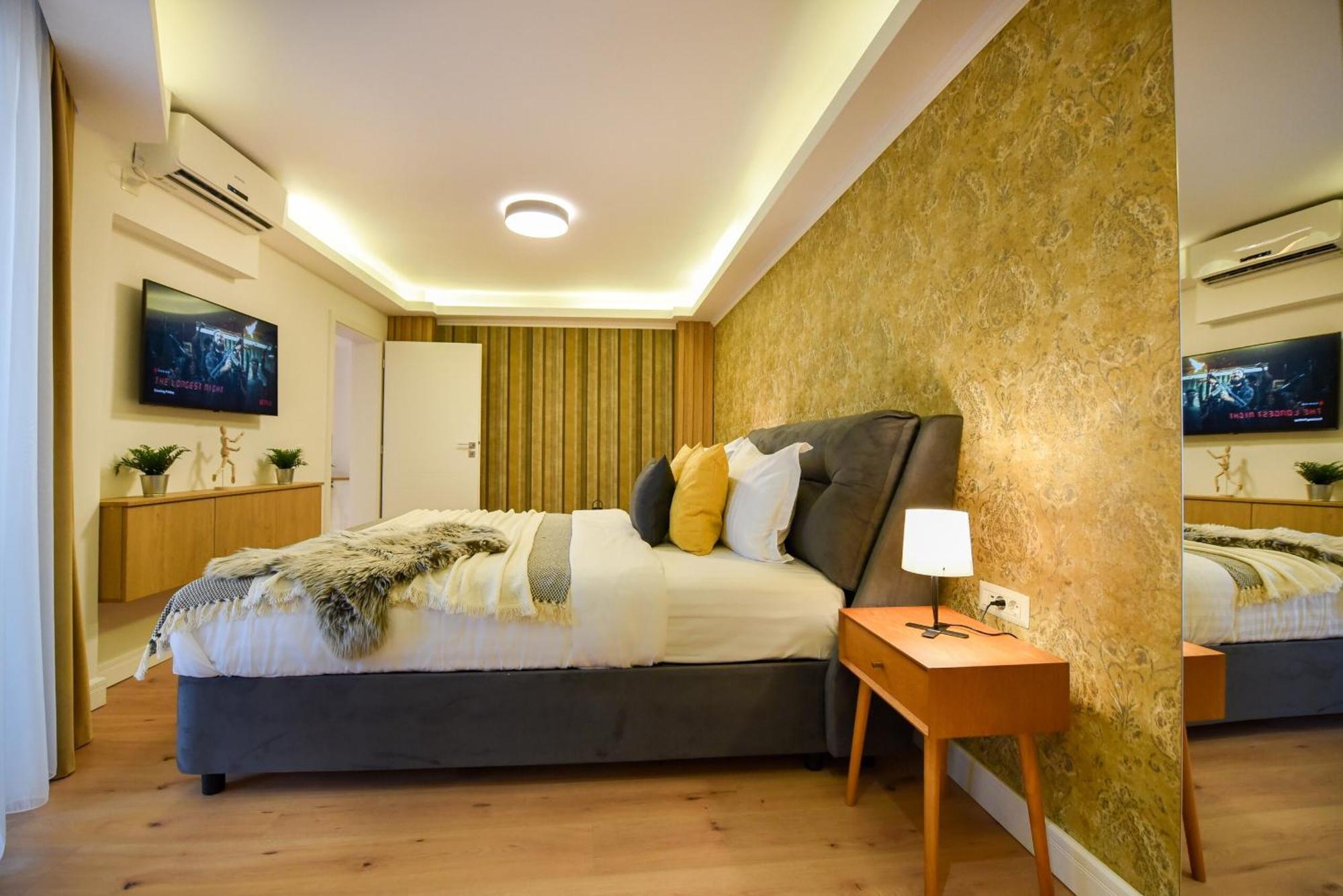 Home Away From Home - Modern & Cozy Apartments Near Vibrant Unirii Area Bucarest Chambre photo