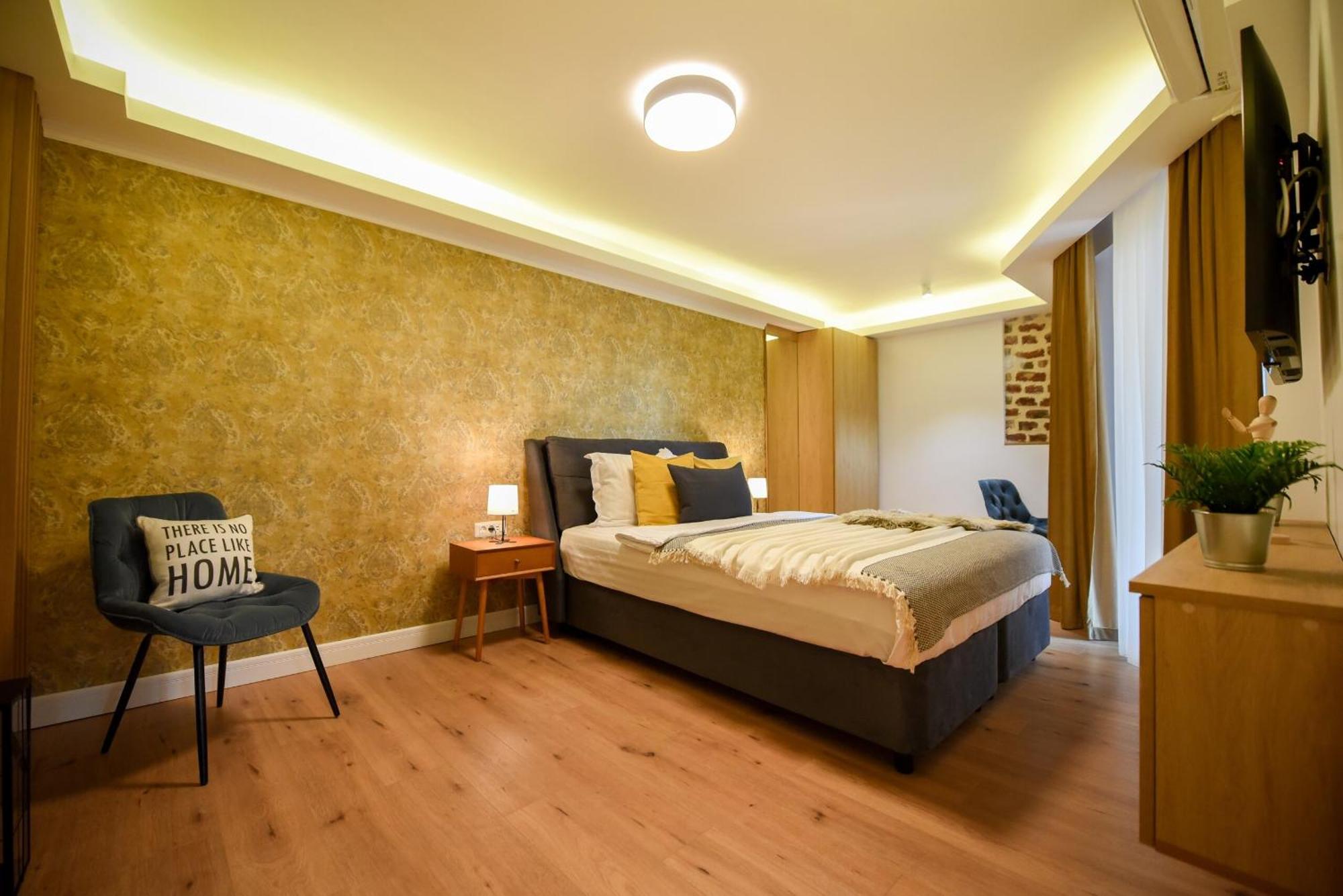 Home Away From Home - Modern & Cozy Apartments Near Vibrant Unirii Area Bucarest Chambre photo