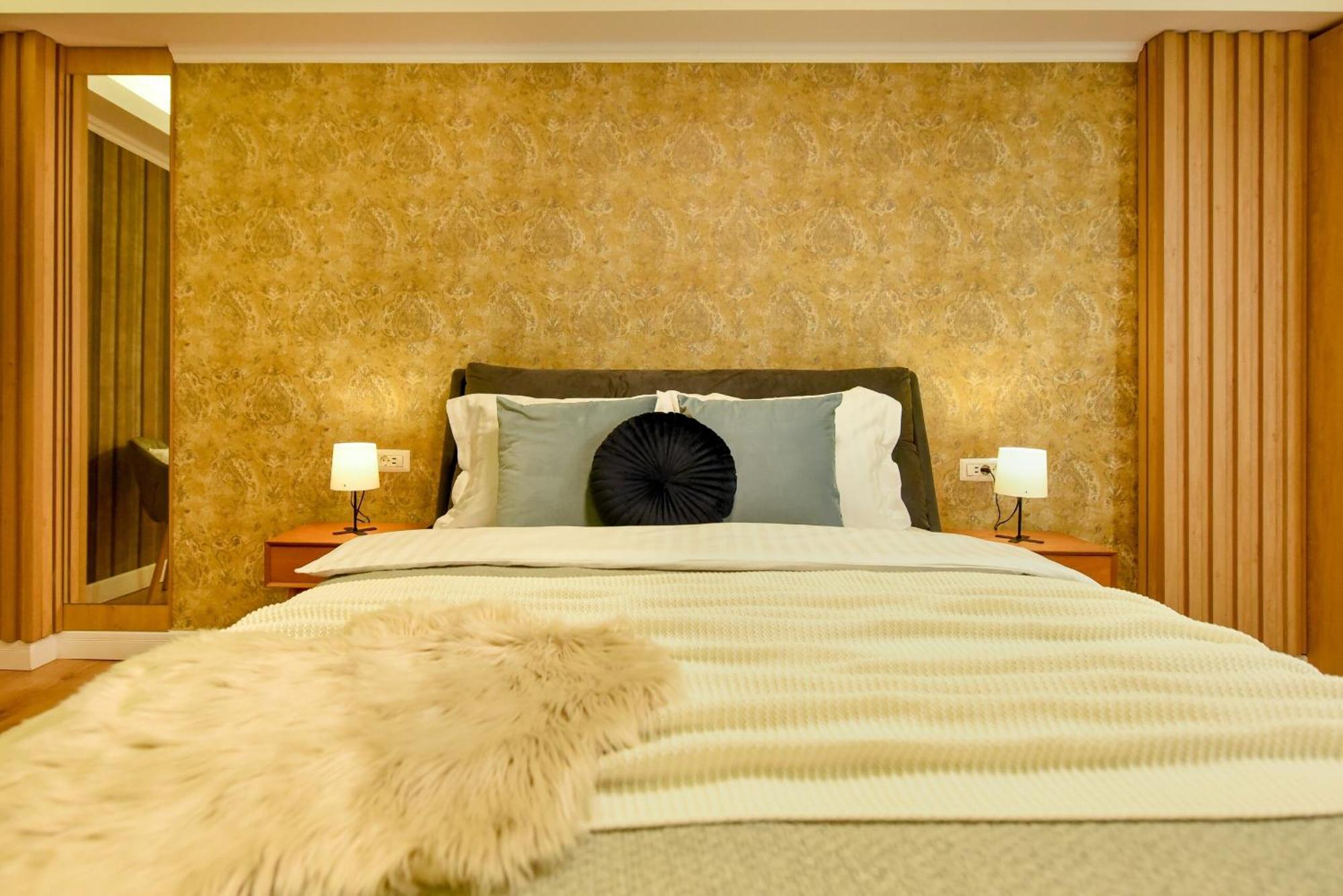 Home Away From Home - Modern & Cozy Apartments Near Vibrant Unirii Area Bucarest Chambre photo